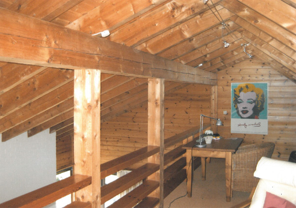 Arbeitsraum auf der Galerie