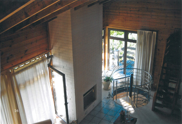 Innenansicht mit Kamin